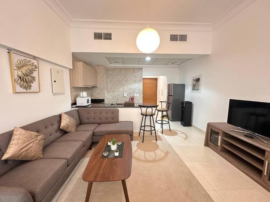 Harf108 Stylish - Yas Island *