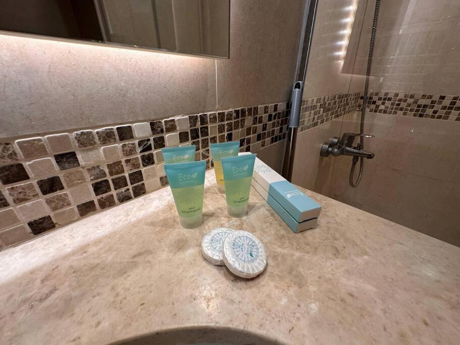Harf108 Stylish - Yas Island Apartment